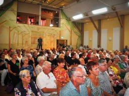 Singen vor vollem Haus